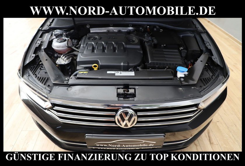 Volkswagen Passat Variant Passat Variant Comfortline 1.6 TDI DSG*Pano*Navi