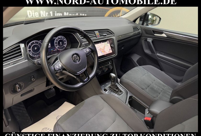 Volkswagen Tiguan Tiguan 2.0 TDI DSG R-Line*Head-Up*Kamera*LED*19&apos;