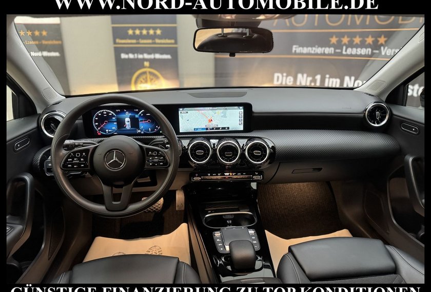 Mercedes-Benz A 200 A 200 d 4Matic 8G-DCT Teilleder*Navi*Kamera*