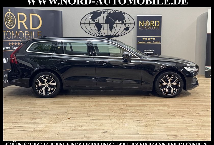 Volvo V60 V60 Kombi B4 Core *AHK*ACC*LED*4xSHZ*UPE:57