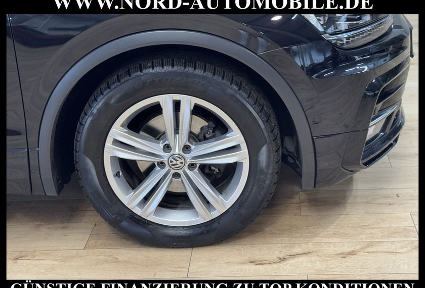 Volkswagen Tiguan Tiguan 2.0 TDI DSG R-Line*Head-Up*Kamera*LED*19&apos;