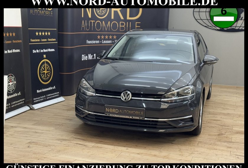 Volkswagen Golf Golf Comfortline 1.6 TDI Navi*PDC*SHZ*16&apos;&apos;*