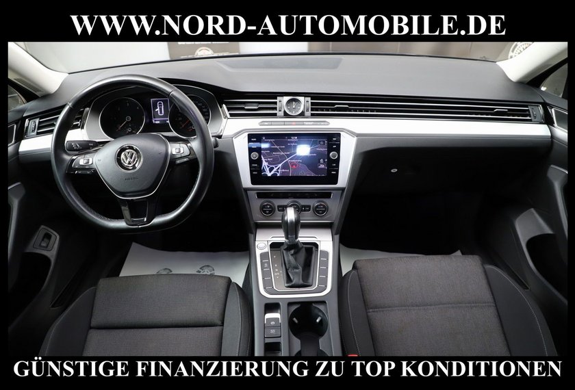 Volkswagen Passat Variant Passat Variant Comfortline 1.6 TDI DSG*Pano*Navi