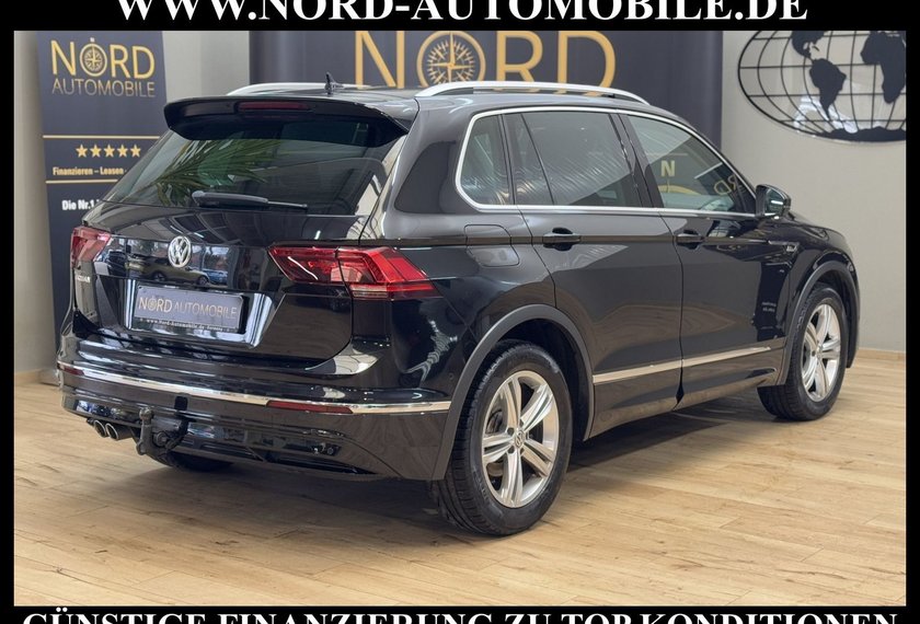 Volkswagen Tiguan Tiguan 2.0 TDI DSG R-Line*Head-Up*Kamera*LED*19&apos;