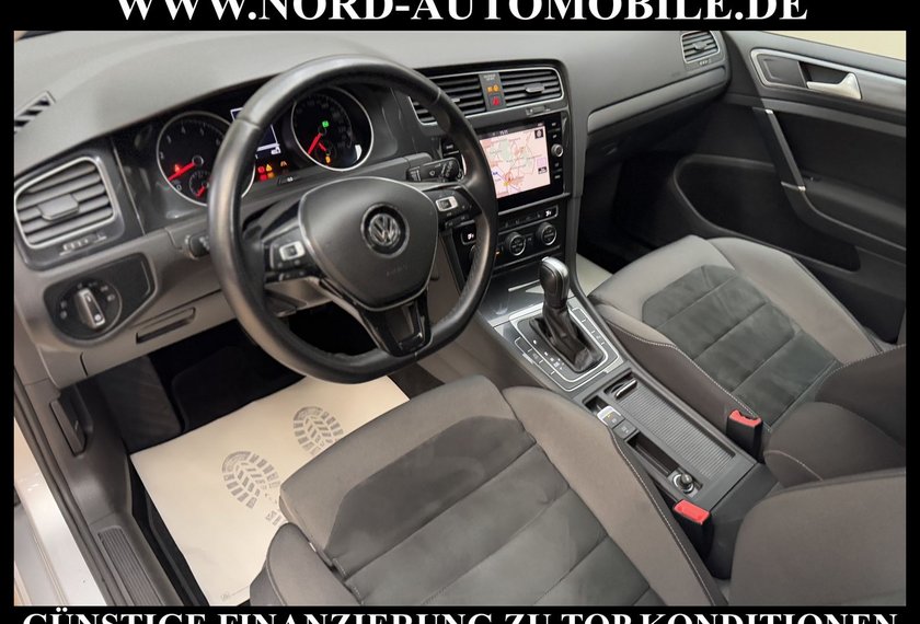 Volkswagen Golf Golf Variant Comfortline 1.5 TGI DSG Navi*Kamera