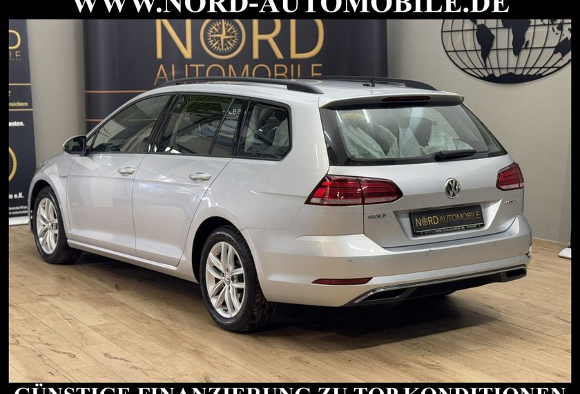 Volkswagen Golf Golf Variant Comfortline 1.5 TGI DSG Navi*Kamera