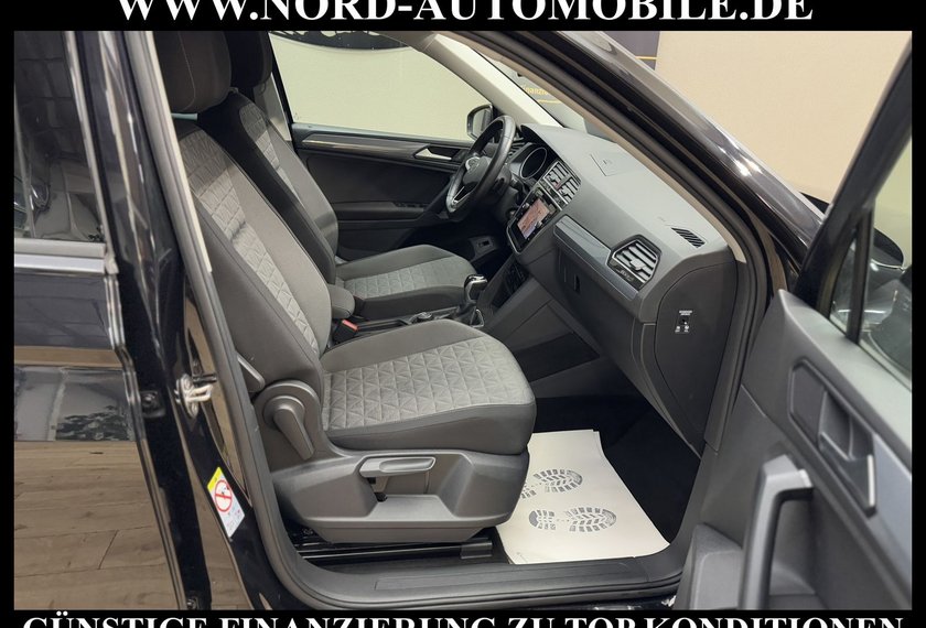 Volkswagen Tiguan Tiguan Life 4MOT 2.0 TDI DSG Navi*LED*AHK*18&apos;&apos;*