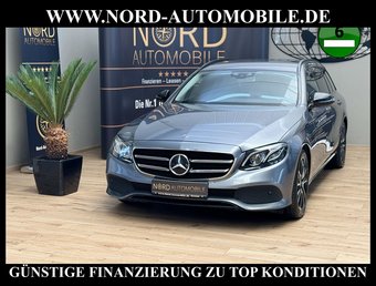 Mercedes-Benz E 220 E 220 d Avantgarde *LED*Navi*StHz*Night*Distro+*