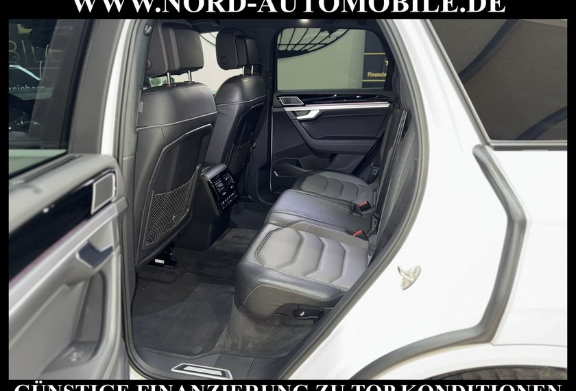 Volkswagen Touareg Touareg R-Line 4MOT 3.0 TDI Innovision*21&apos;&apos;*Matr