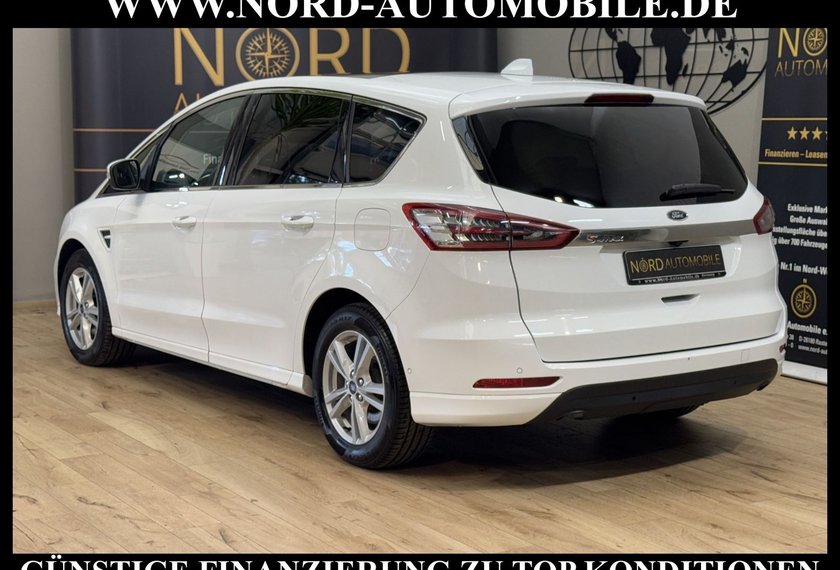 Ford S-Max S-MAX Titanium Diesel *7-SITZE*AHK*SCHÖN VOLL