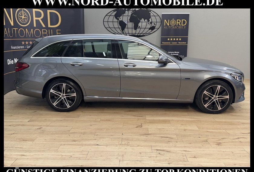 Mercedes-Benz C 300 C 300 T e Exclusive *Distro*Wide*Pano*MBLED*18Z*