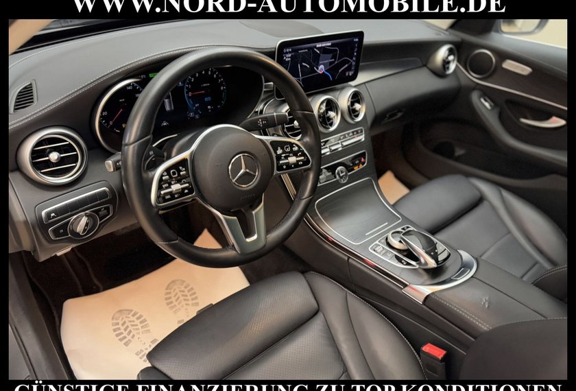 Mercedes-Benz C 300 C 300 T e Exclusive *Distro*Wide*Pano*MBLED*18Z*