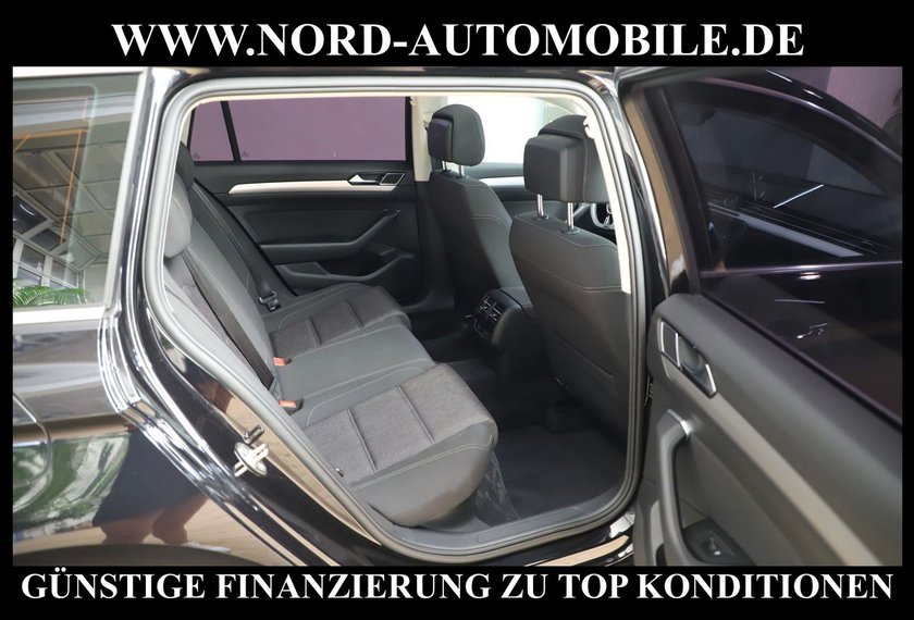 Volkswagen Passat Variant Passat Variant Comfortline 1.6 TDI DSG*Pano*Navi