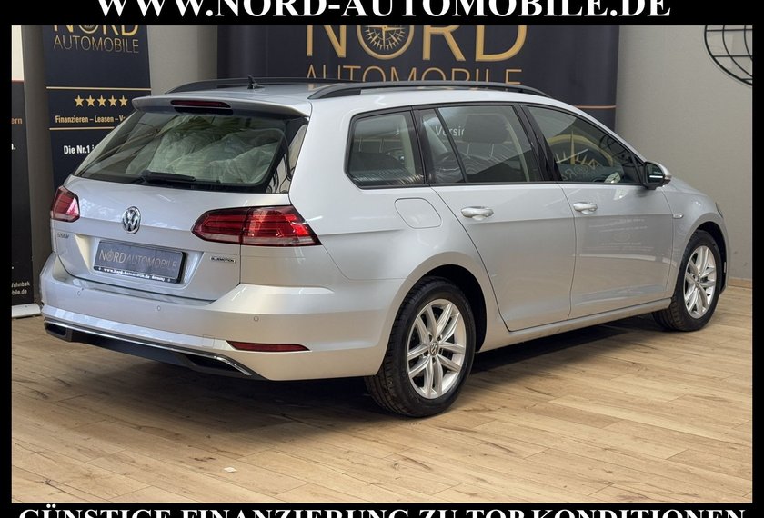 Volkswagen Golf Golf Variant Comfortline 1.5 TGI DSG Navi*Kamera