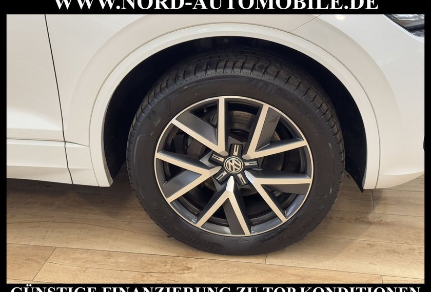 Volkswagen Touareg Touareg R-Line 4Motion 3.0 TDI AHK*LED*Navi*20&apos;&apos;