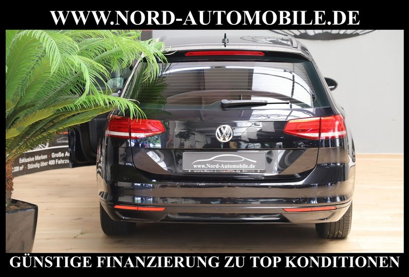 Volkswagen Passat Variant Passat Variant Comfortline 1.6 TDI DSG*Pano*Navi